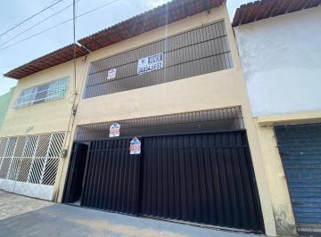 Casa de 4 quartos, Fortaleza · Casa com 4 quartos de 240 m² à venda em Benfica