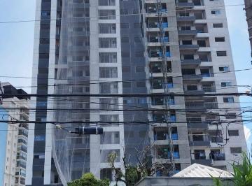 v4201a.jpg · Apartamento à venda no Centro com 3 quartos