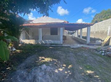 Casa de 3 quartos, Vera Cruz · Alugo casa temporada ; 3/4 sendo um suíte R$1.400,00