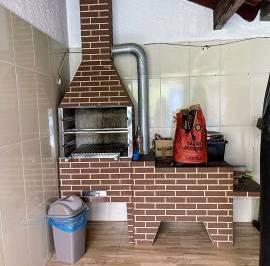 Casa de 3 quartos, Atibaia · Casa com 3 Quartos e 2 banheiro à Venda, 134m²Atibaia, São Paulo