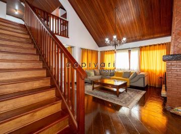 Apartamento · 298m² · 6 Quartos · 2 Vagas · Apto Duplex 05 suítes com vista panorâmica - Campos do Jordão.