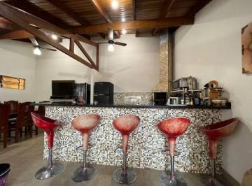Casa de 3 quartos, Suzano · Casa com 3 Quartos e 2 banheiro à Venda, 134m²Suzano, São Paulo