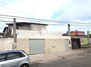 Casa Para Vender com 4 quartos no bairro Ponto Central em Feira De Santana · Casa Para Vender com 4 quartos no bairro Ponto Central em Feira De Santana
