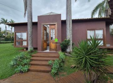 7885_i2EYa2c43D2uCH2X6TtD_78856908ad7a7a68e.jpg · Casa com Projeto Moderno e Ousado