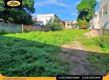 Terreno · 1400m² · Terreno com aproximadamente 1.400m² no Bairro São Cristóvão.