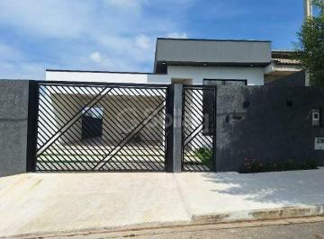 Casa · 164m² · 3 Quartos · 2 Vagas · Casa á venda no Residencial Capivari em Louveira, interior de São Paulo.