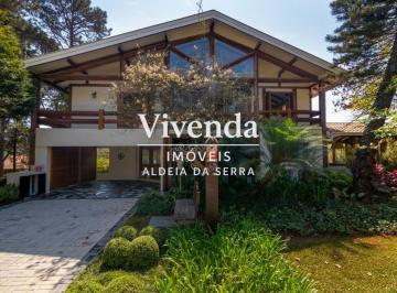 Casa · 1120m² · 4 Quartos · 2 Vagas · Magnífica residência na Morada dos Pássaros