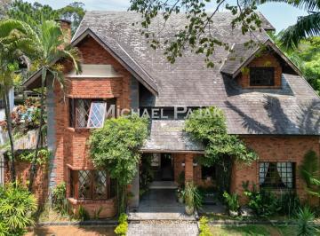 Casa · 788m² · 4 Quartos · 10 Vagas · Casa de vila para venda com 4 quartos, sendo 4 suítes - Michael Pajak (11) 99996-4550