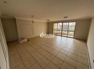 Apartamento · 176m² · 4 Quartos · 3 Vagas · Apartamento disponível para venda no bairro Fundinho em Uberlândia-MG