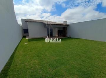 Casa · 300m² · 3 Quartos · 3 Vagas · Casa disponível para venda no bairro Shopping Park em Uberlândia MG