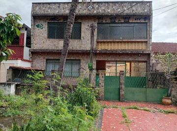 55fdc28e7d110db394a0e2cb270d0a80dd5f0a93 · Casa à venda, 251 m² por R$ 300.000,00 - Campinho - Rio de Janeiro/RJ