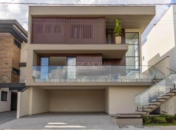 d613924c2a6387d1e7d16cf1a35cf642401a6b95 · CASA COM JARDIM PERTO DO PARQUE TINGUI