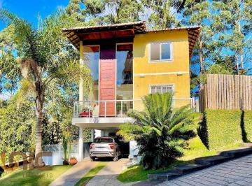 ba7b59bc348adad8cab3f64d47bb35e6d6ccec71 · Casa com 4 dormitórios à venda, 167 m² por R$ 1.050.000,00 - Bom Retiro - Teresópolis/RJ