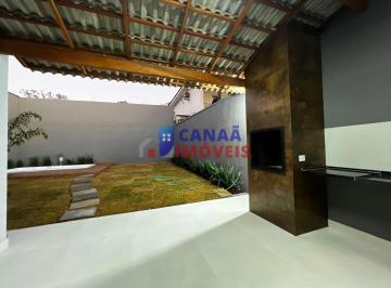 Casa · 120m² · 2 Quartos · 3 Vagas · Casa 3 quartos 1 suíte c/ piscina aquecidade lote 300m² bairro martins