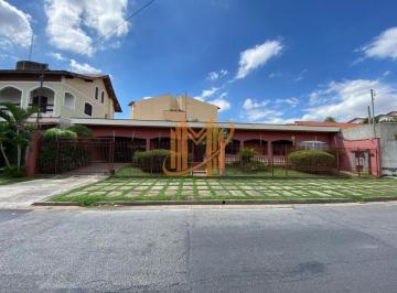 Casa · 369m² · 3 Quartos · 6 Vagas · Casa Térrea no Trujillo – Espaço, Lazer e Versatilidade para Morar ou Investir!