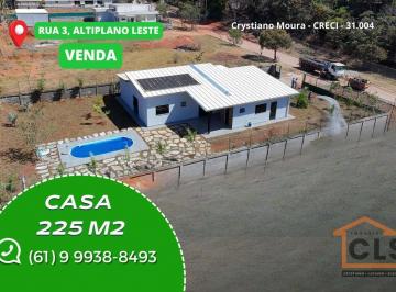 Casa · 225m² · 3 Quartos · 2 Vagas · Venda, Casa térrea, 3 suítes, semi mobiliada em Condomínio Fechado, Rua 3, Altiplano Leste, DF