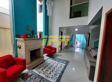 whatsapp-image-2026-03-31-at-14-59-45-11775136048908.jpeg · Sobrado com 3 dormitórios à venda, 210 m² - Campos do Conde Louvre - Tremembé/SP