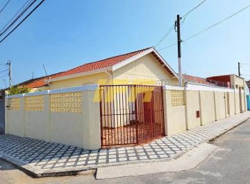 whatsapp-image-2026-10-01-at-12-00-011790866812379.jpeg · Casa com 11 salas à venda, 245 m² por R$ 680.000 - Centro - Taubaté/SP