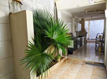 Casa de 3 quartos, Santana de Parnaíba ·   Casa com 3 Quartos e 2 banheiro à Venda133m²Santana de Parnaíba, São Paulo