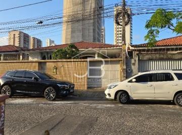 Foto 01 · Imperdível Casa Comercial à Venda em Dionisio Torres, Fortaleza-CE: 3 Quartos, 2 Suítes, 2 Salas, 2