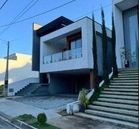 ko4nck2odqxmdmyowiwogu0_md · Casa Recém Construída no Condomínio Residencial Flores – Moderna e Completa!