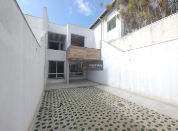 Casa · 150m² · 3 Quartos · Casa à venda - no Centro