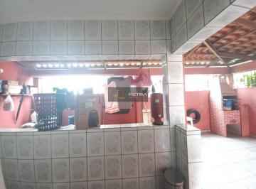 Casa · 200m² · 3 Quartos · Casa à venda - em Fonte Grande