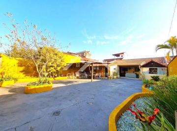 Casa · 107m² · 2 Quartos · 6 Vagas · Casa no bairro São João Batista em Peruíbe