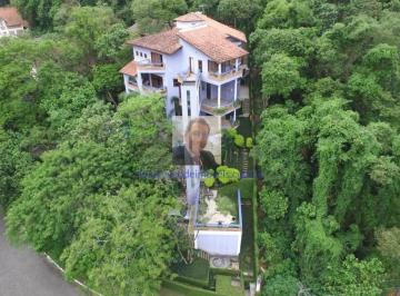 Casa · 721m² · 5 Quartos · 8 Vagas · Vende-se Casa com ELEVADOR no Cond Forest Hills, 4 Suítes, áreas gourmet, p