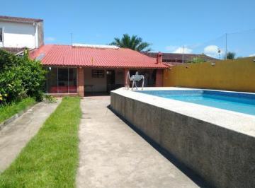 Casa de 3 quartos, Itanhaém · CASA COM PISCINA A VENDA NA PRAIA EM ITANHAÉM/SP