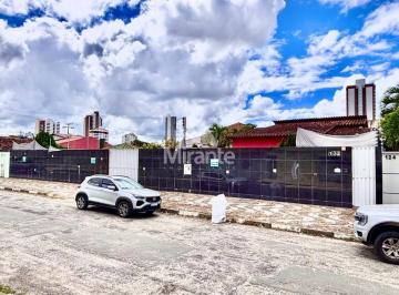 Casa Para Vender com 6 quartos no bairro Santa Mônica em Feira De Santana · Casa Para Vender com 6 quartos no bairro Santa Mônica em Feira De Santana