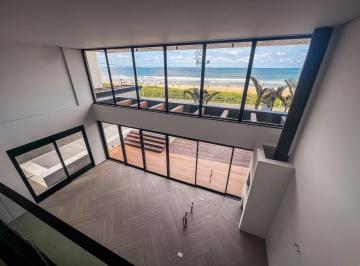 Casa · 345m² · 4 Quartos · 3 Vagas · Sunrise Praia Brava