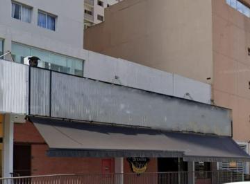 lojaparalocacaonaruasulemaguasclarascomm_1680532878496.jpg · Loja comercial com 359,16m², pé direito duplo, não tem condomínio vinculado à loja. Rua 9 Sul em f