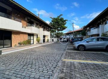 Casa em village à venda em Pituaçu com 3 quartos por 800 mil reais! · Casa em village à venda em Pituaçu com 3 quartos por 800 mil reais!