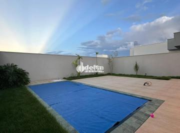 Casa · 360m² · 4 Quartos · 4 Vagas · Casa no condomínio Splendido disponível para Venda em Uberlândia-MG