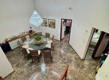 frmcx4m2n2zjzjzinwm3zduy_md · Casa à venda no Bairro São João, com edícula