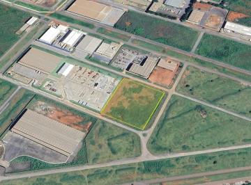 11724693458857.jpg · Terreno com 9887 m2 sendo 3 frentes para construção de galpão logístico Cross Doking no Pólo JK. Sa