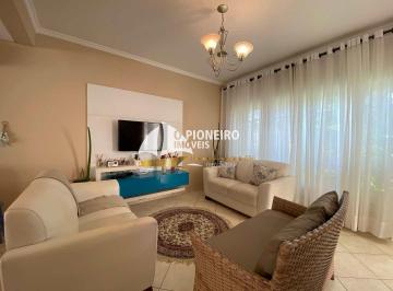 Casa · 160m² · 3 Quartos · 2 Vagas · Casa em condomínio para locação anual em Juquehy!