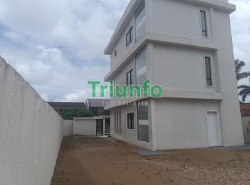 1121414530.jpg · Sobrado