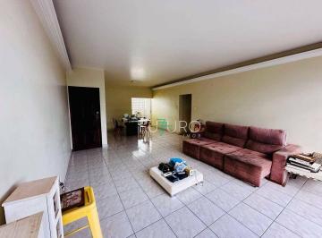 5bdedd920050e7f40aa704b02ed33173a9e3a7a2 · SQS 304 4 dormitórios sendo 2 suites,
