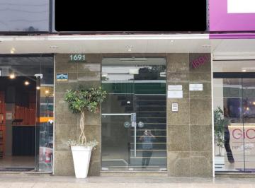 1076814530.jpg · Sala comercial