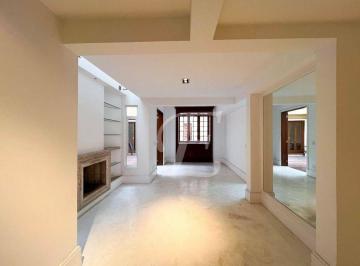 1371a468f17c4d0b677d37b1e14c867e7e3fc318 · Casa de vila a VENDA, 300m2 , 4 quartos, 2 vagas, em Vila Fechada no Jardim América:, entre av. br