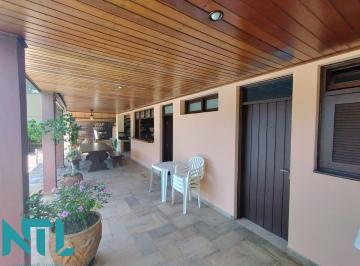 Casa · 450m² · 5 Quartos · 2 Vagas · Casa em Condomínio para Venda no bairro Barequeçaba, localizado na cidade de São