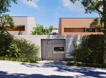 c593893376118ab79651270a0ddaa9848d98d6c6 · Casa a venda em condomínio fechado, 3 suítes,6 banheiros, 4 vagas, próximo ao Parque do Cordeiro. Ja