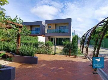 Casa · 151m² · 4 Quartos · 3 Vagas · Exclusivo! Casa de Esquina no Giverny Condomínio Jardim em Eusébio. Sucesso de Vendas! Pronto Para M