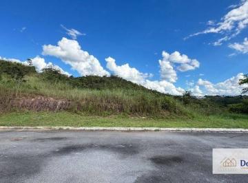 b82d028a859eee75a050b304ef7cec50d0b5bc74 · Lote de 615m², Cond Quatro Estações Jd Botânico R$290.000