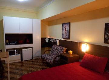 02 · Apartamento no Centro Histórico, Desocupado, Andar Alto, Mobiliado