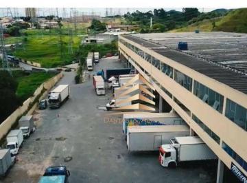 52033a2547e479fed4f85aae094e87ed521b28a7 · Aluga galpão oportunidade imperdível e bem localizado no Parque São Domingos