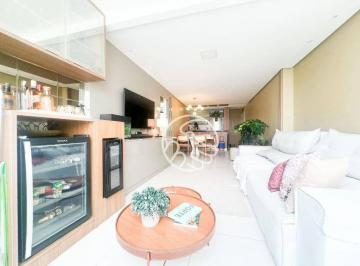 9577cfad5353bf80c2f7a6b4a0999f5cacd21d67 · Apartamento com 2 quartos e 1 suíte, sala ampla com cozinha americana à venda no Centro - Parque da 