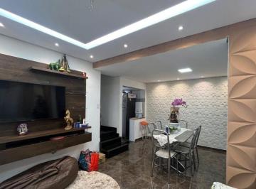 Casa · 3 Quartos · 2 Vagas · Sobrado com 3 quartos à venda no Bairro Jardim Patrícia - Uberlândia/MG
